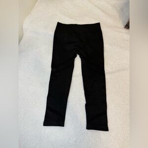 Electric Yoga Capri athletic leggings